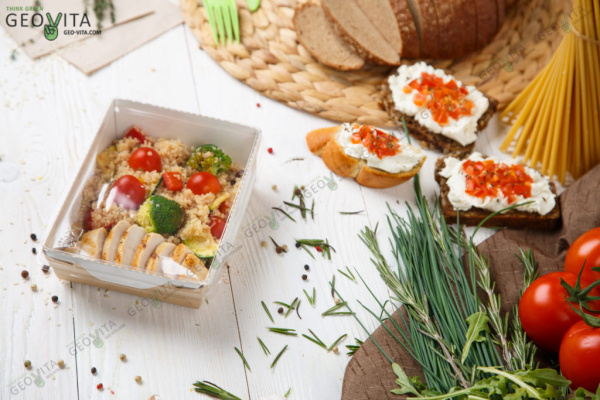 Купить контейнер крафтовый с прозрачной крышкой (1200 мл), 167х167х62 мм от компании РоссПак