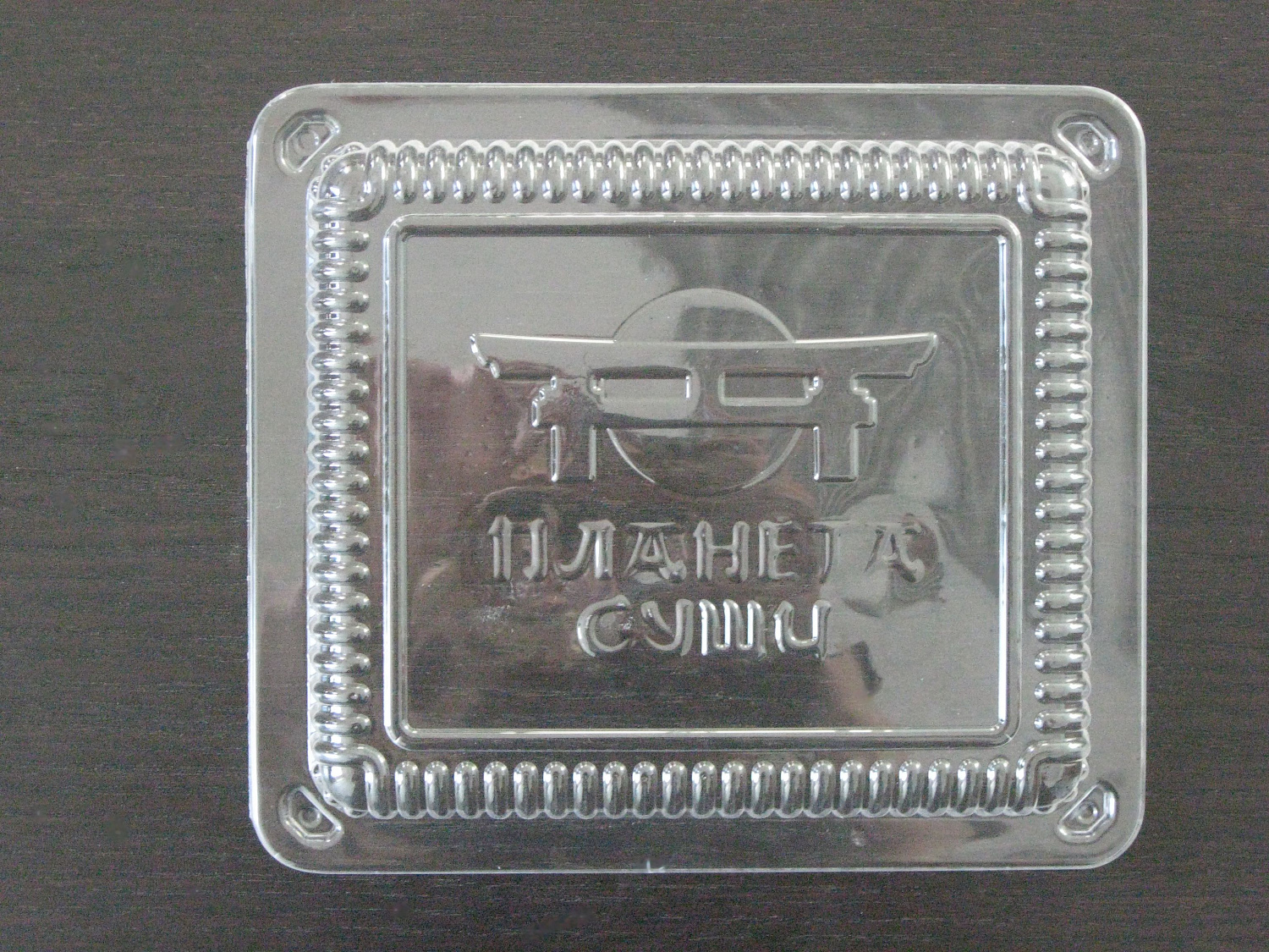 Брендирование крышки контейнера  от компании ООО РоссПак